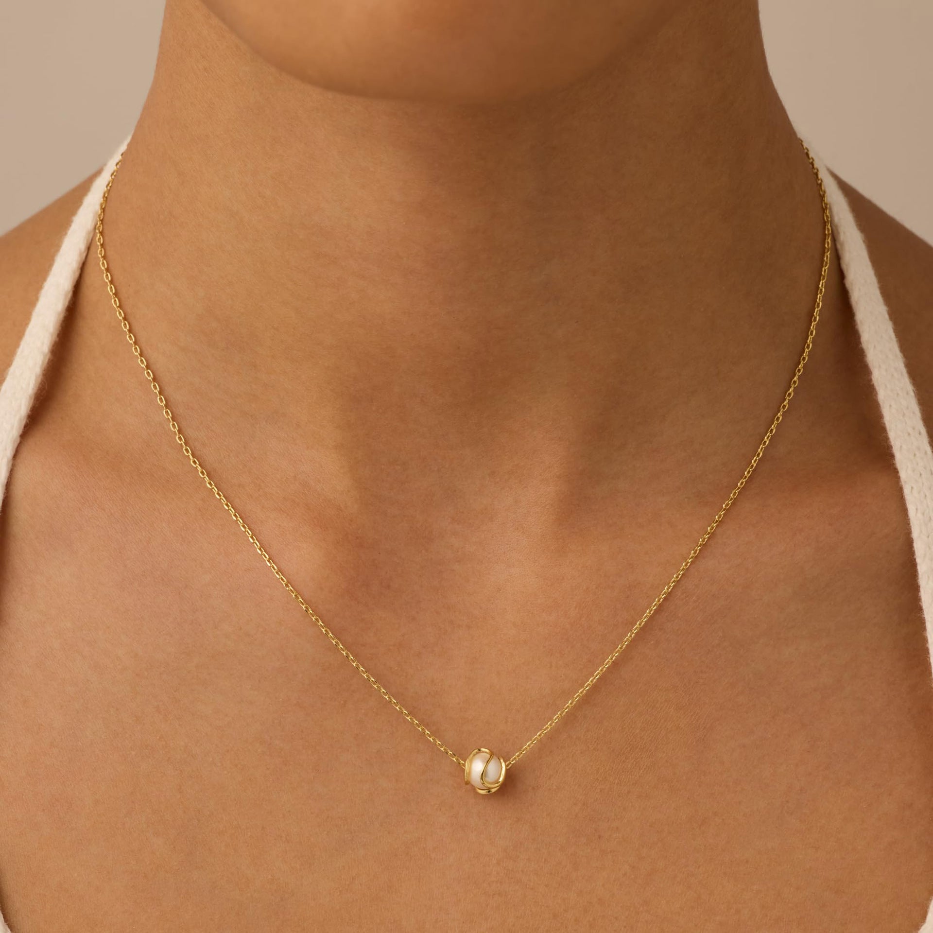 Rose Pearl Earring & Necklace Set