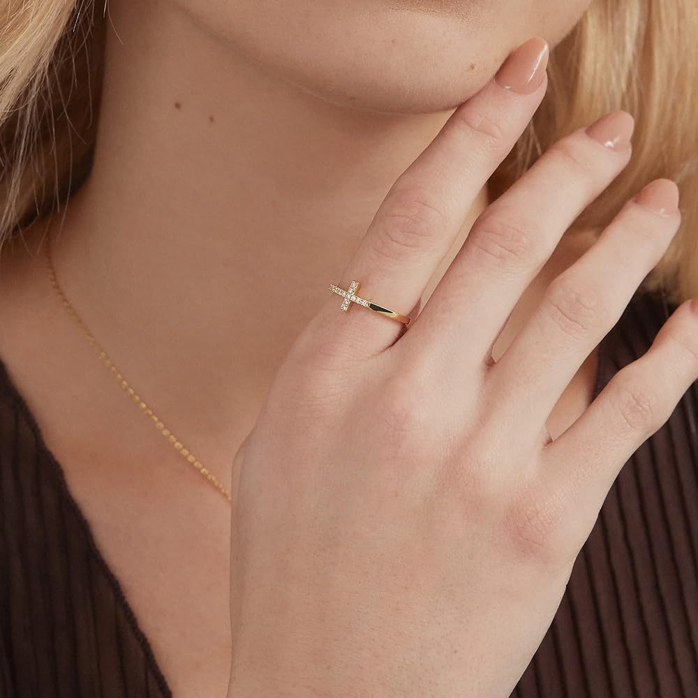 Minimalist Cross Ring