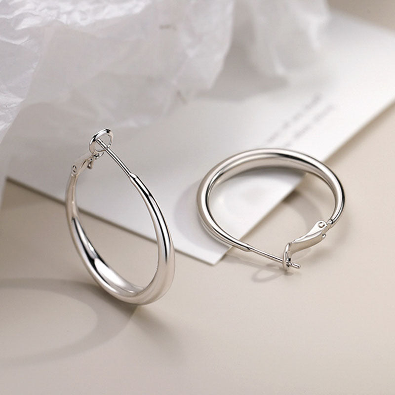 Smooth, Chunky Round Hoop Earrings