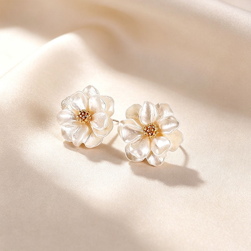 Elegant and Exquisite Floral Stud Earrings