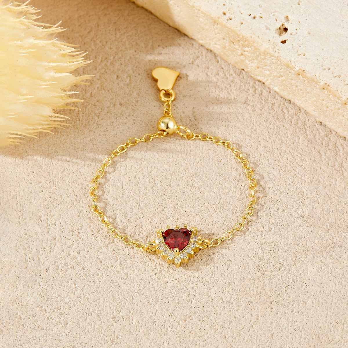 Pull-out adjustable heart star ring