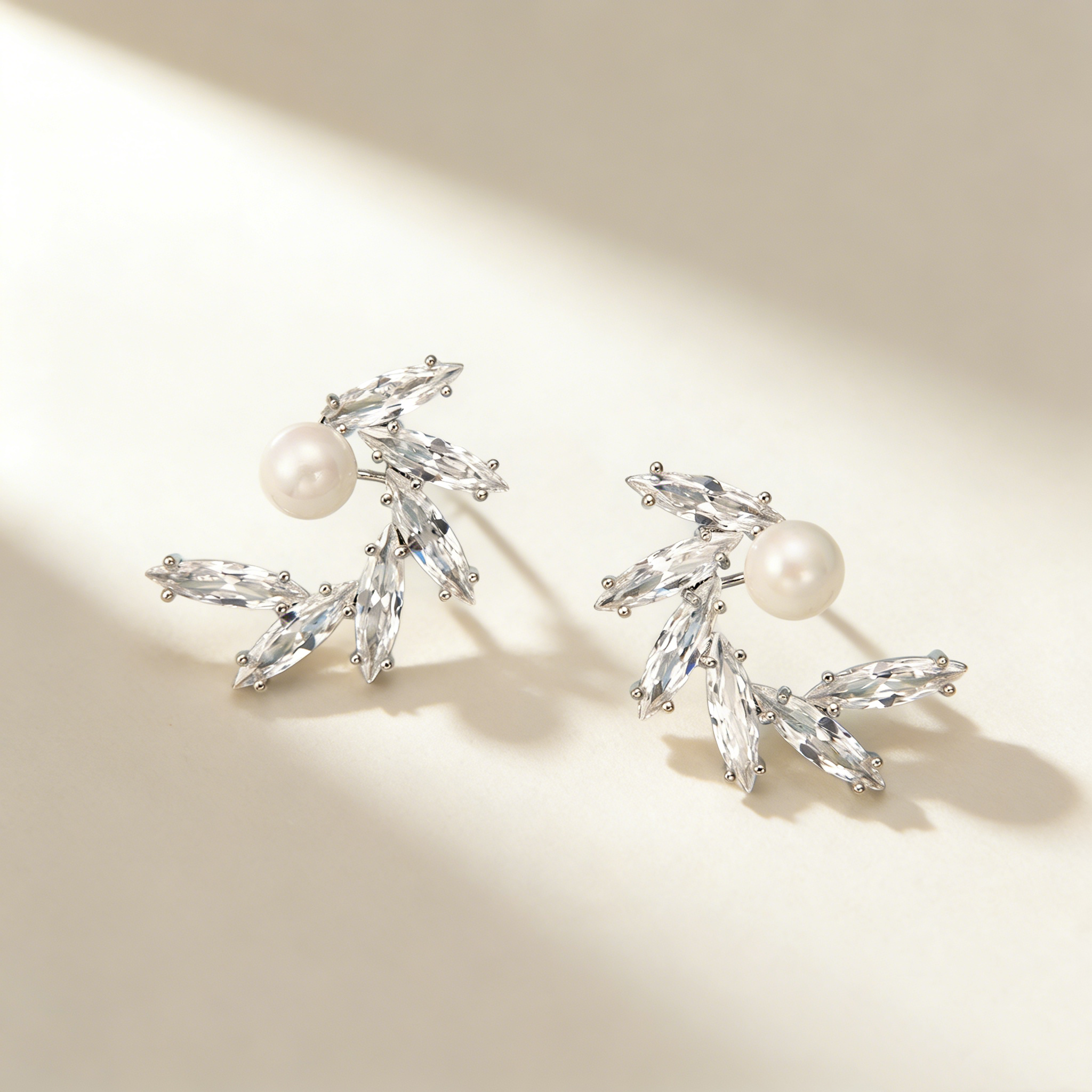 Leaf Pearl Earrings