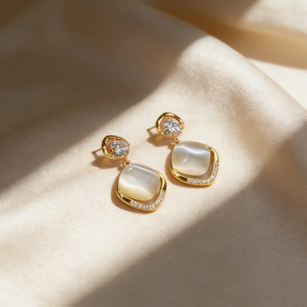 Elegant Cat's Eye Pendant Earrings
