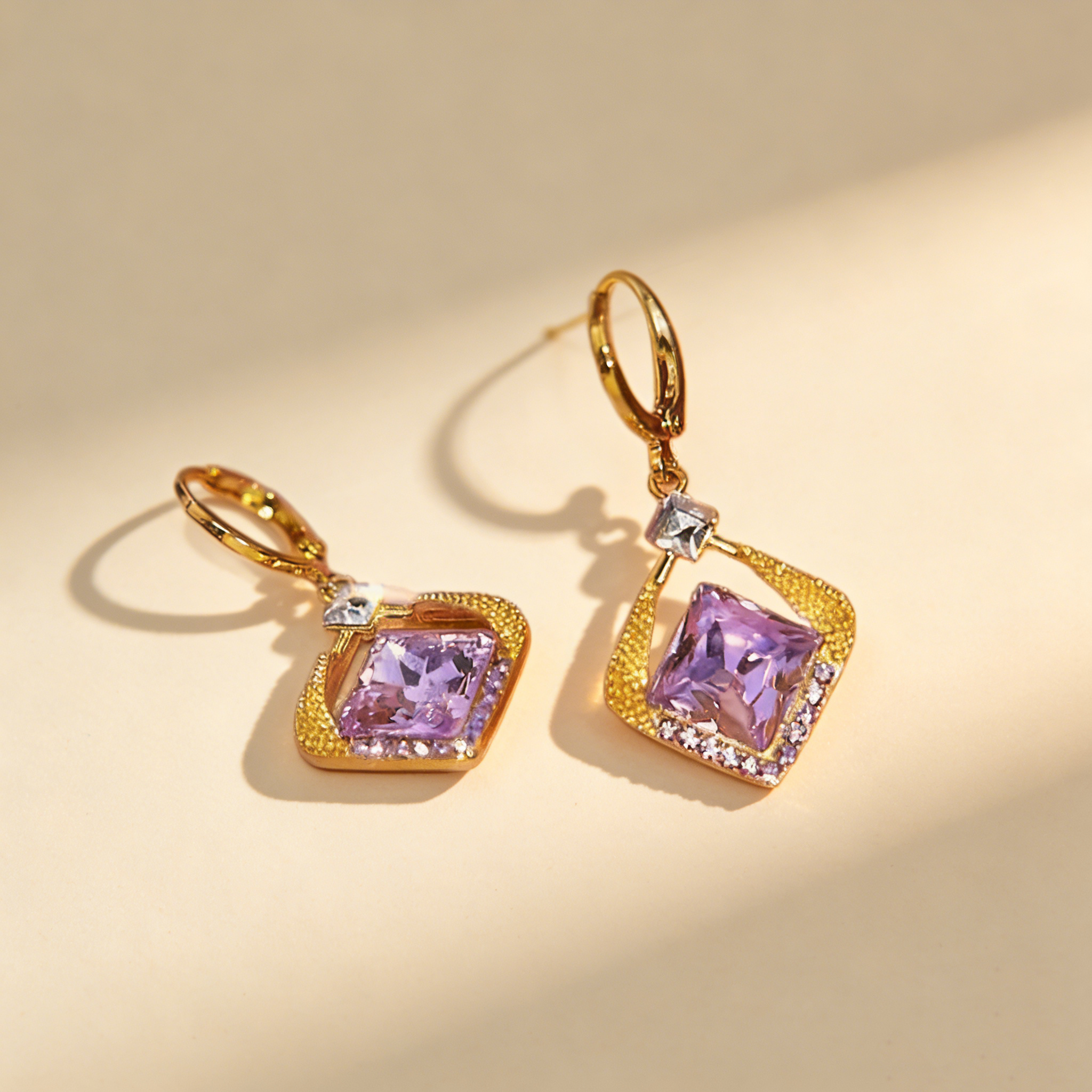 Natural Crystal Rhombus Earrings