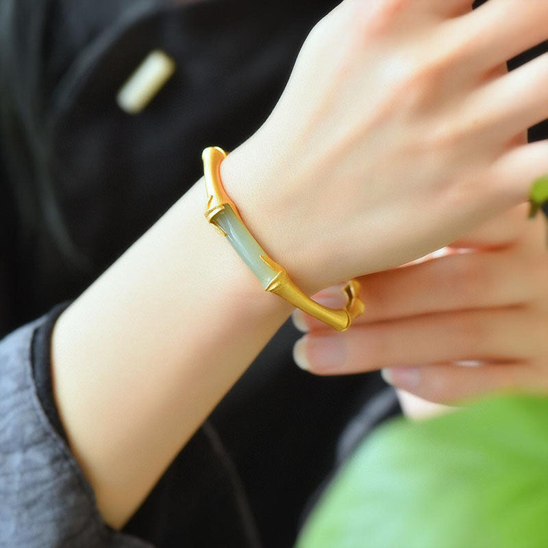 Bamboo Leaf Natural Emerald Jade Stone Bracelet