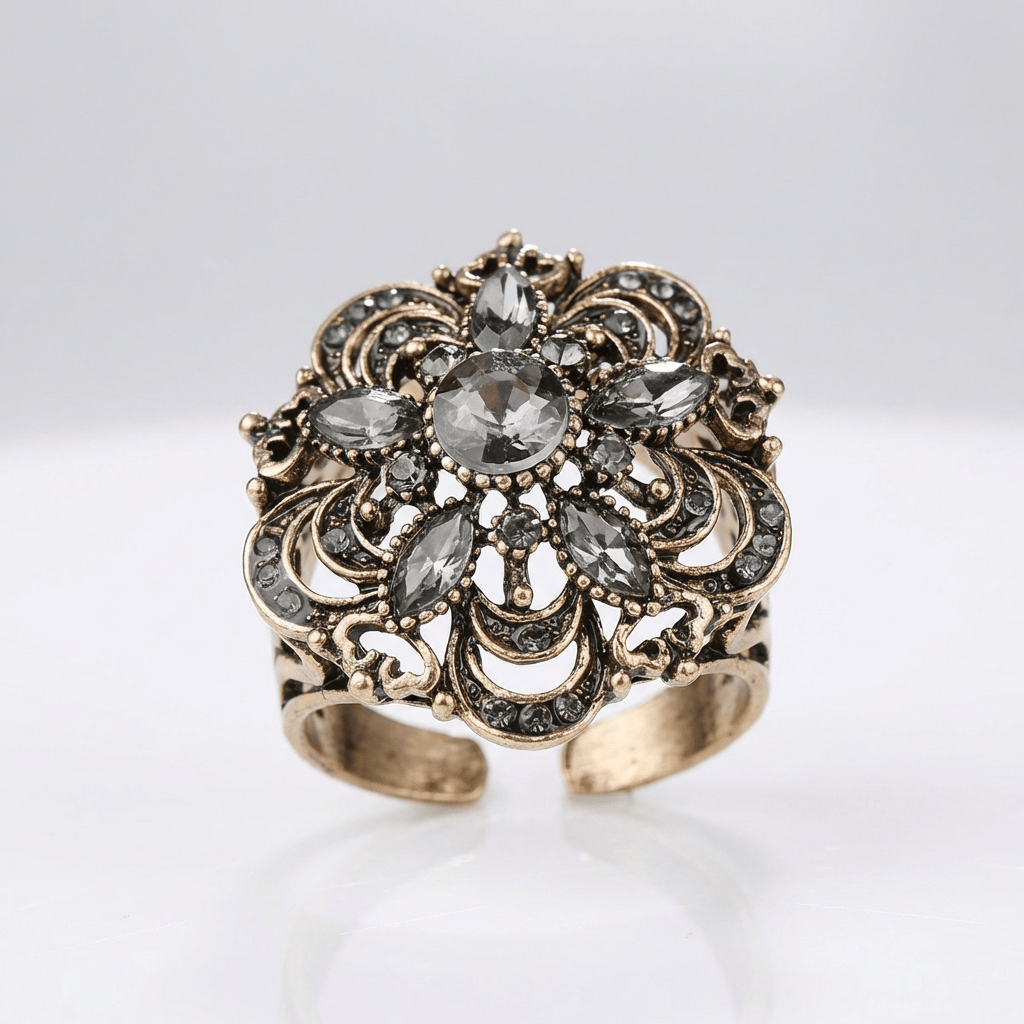 SILVER DIAMOND FLOWER BURST RING