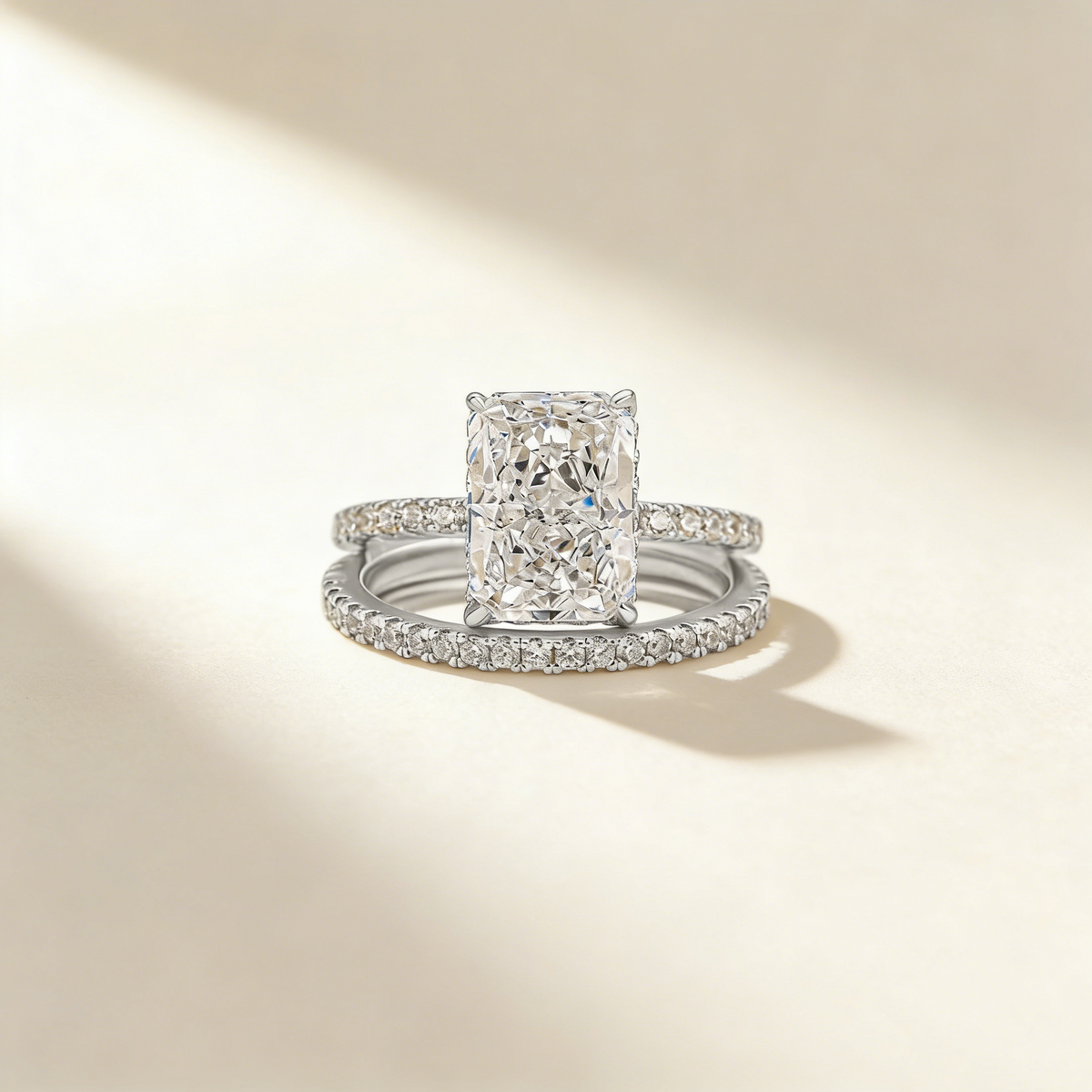 Ultra Sparkling Frost Cut Moissanite Ring Set