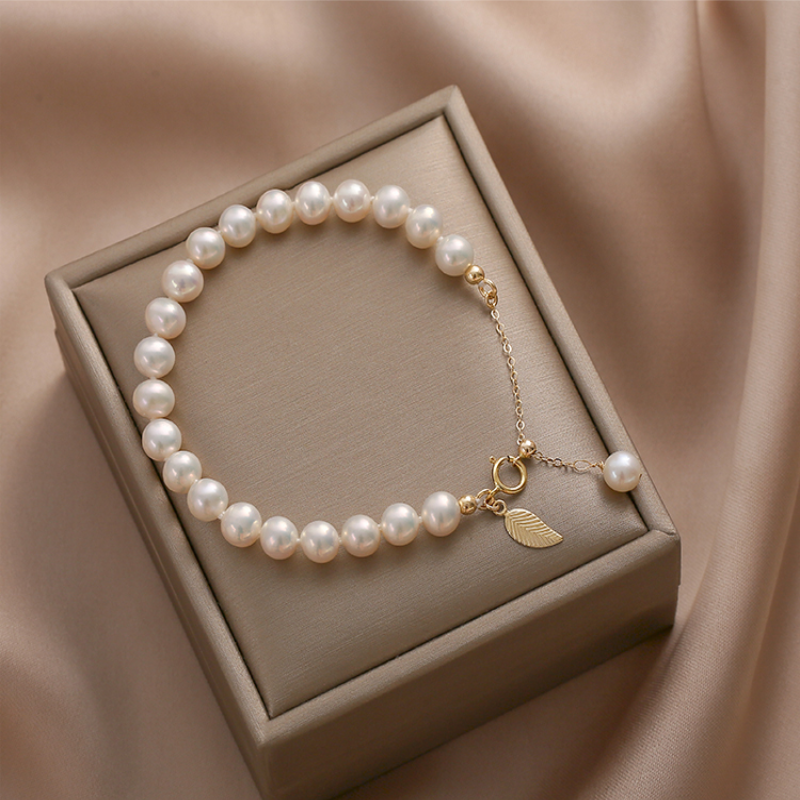 Gold Leaf Pearl Bracelet