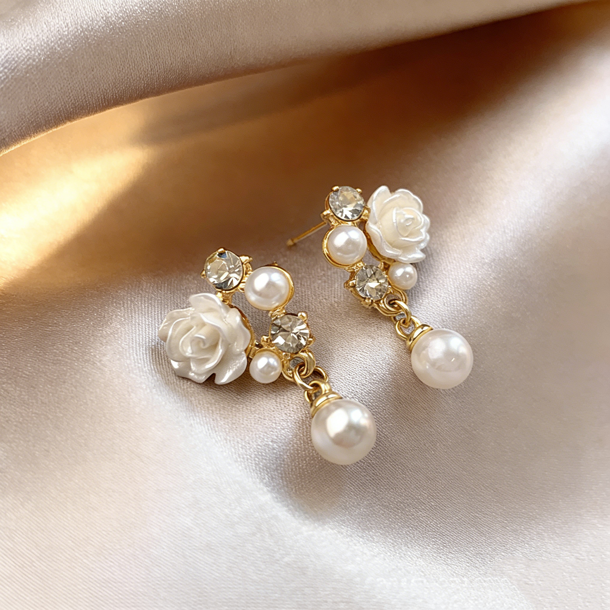 Flower & Pearl Earrings
