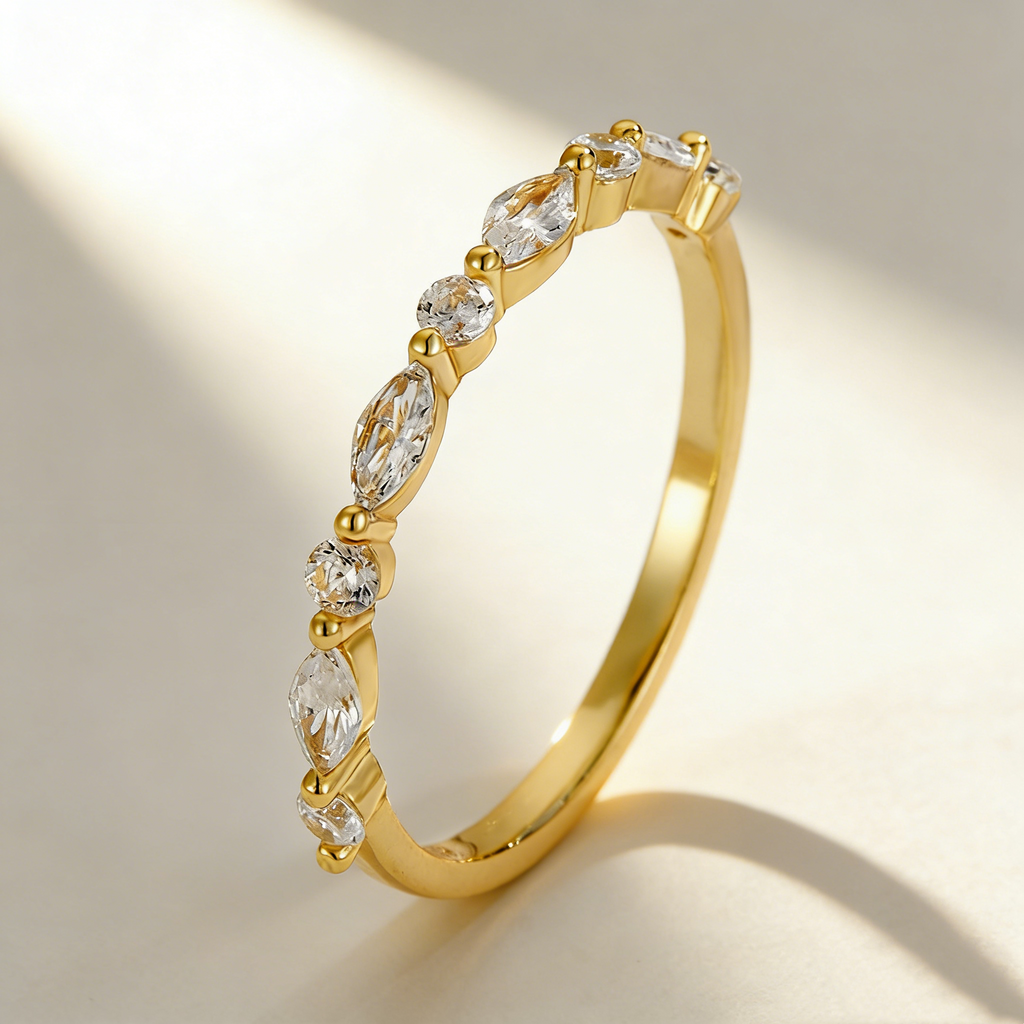 Ultra Sparkling Frost Cut Moissanite Ring Set