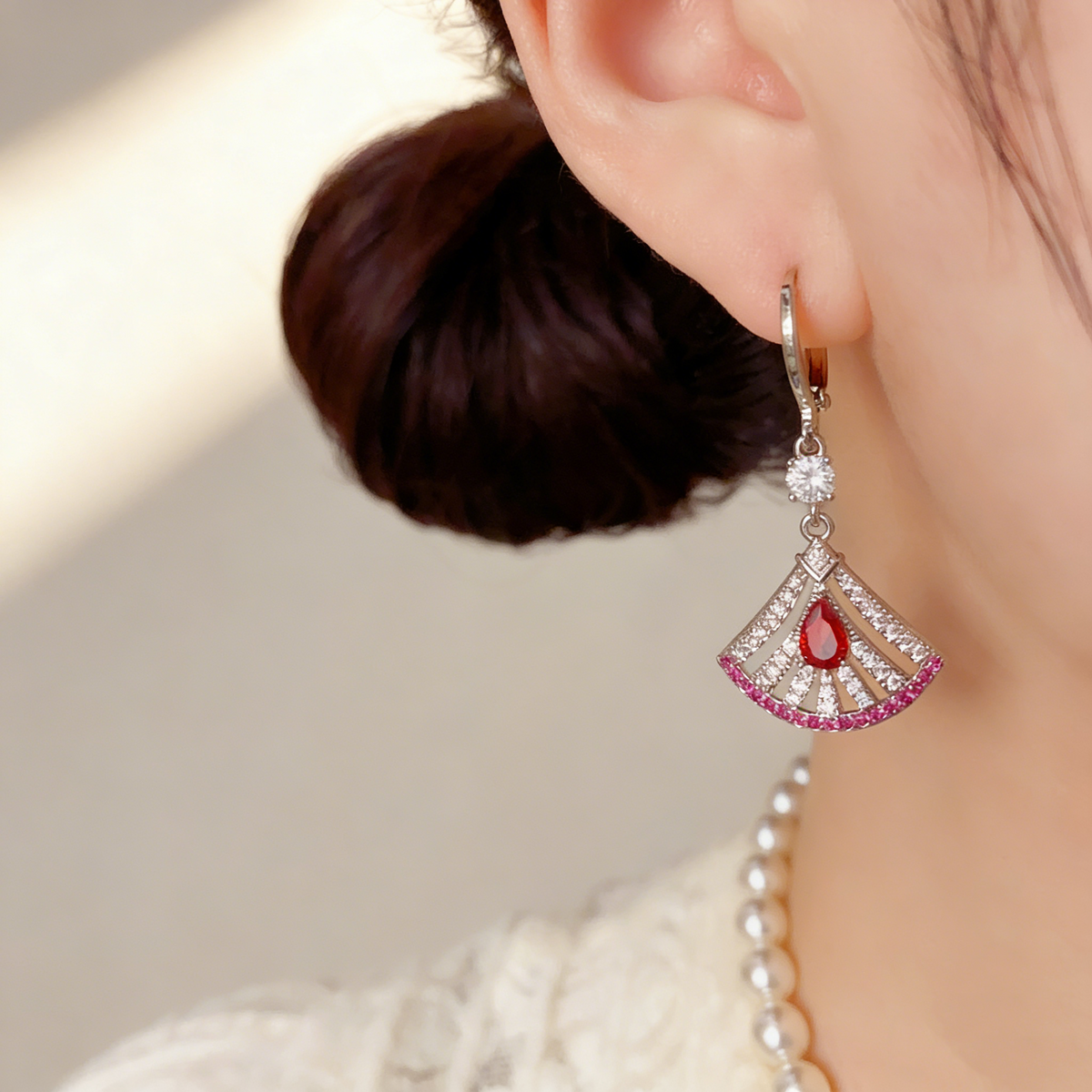 Elegant Fan-Shaped Earrings