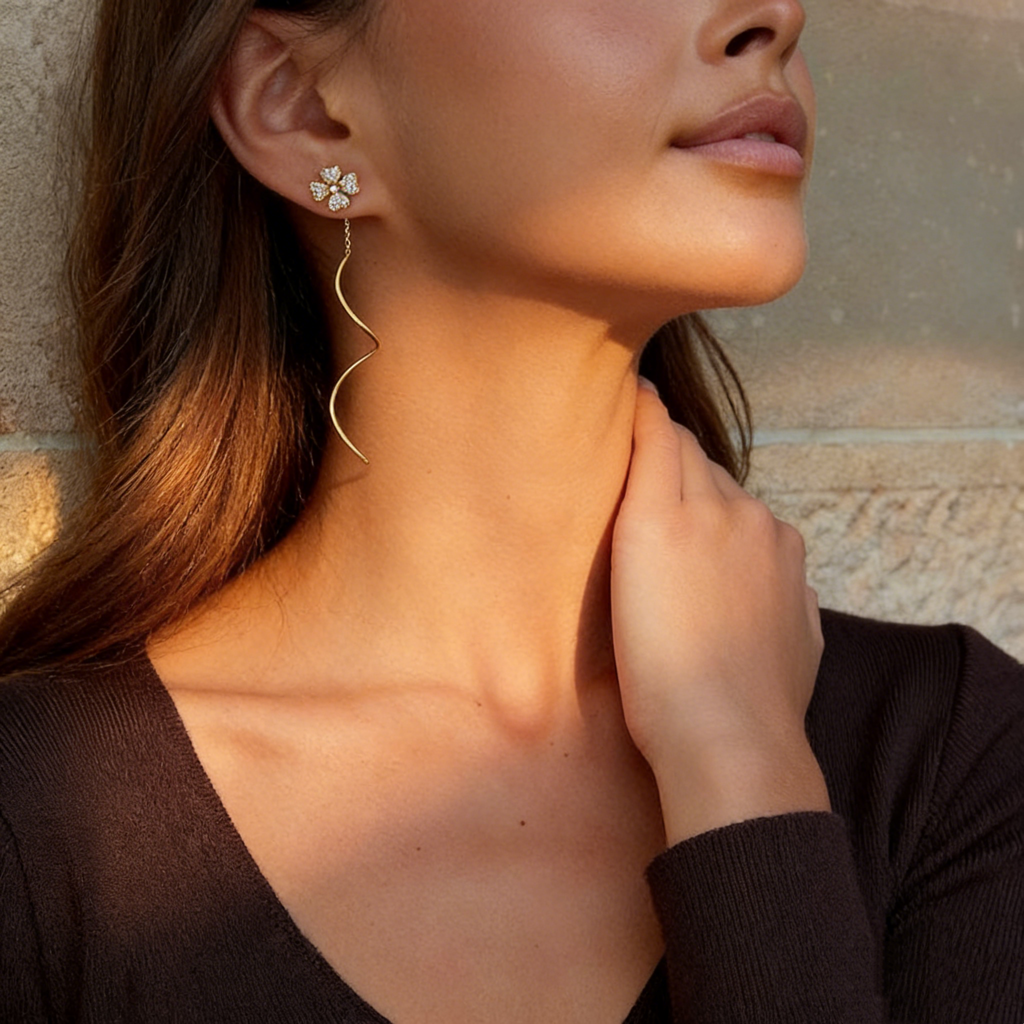 Minimalist Clover Threader Earrings