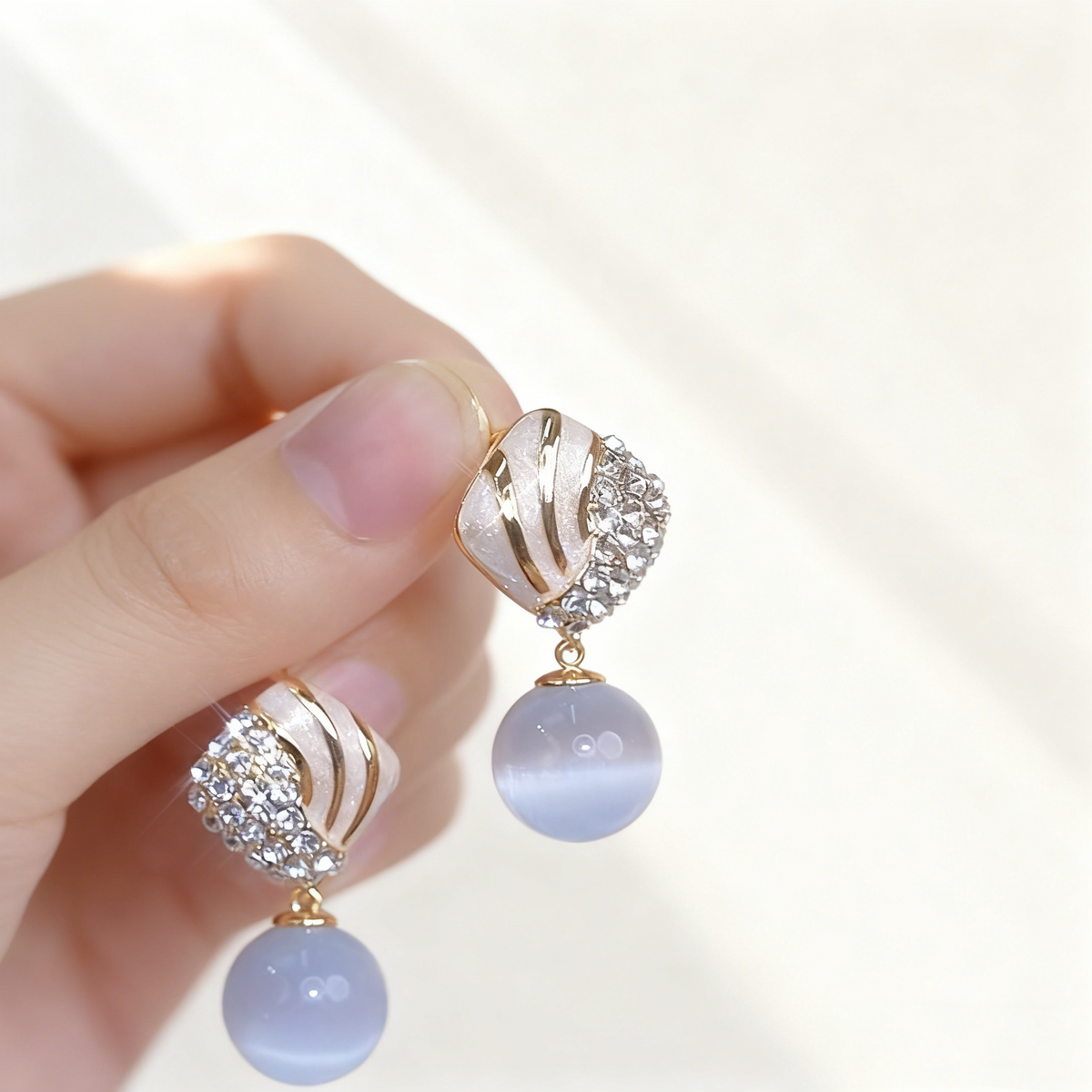 Vintage Cat's Eye Stone Earrings