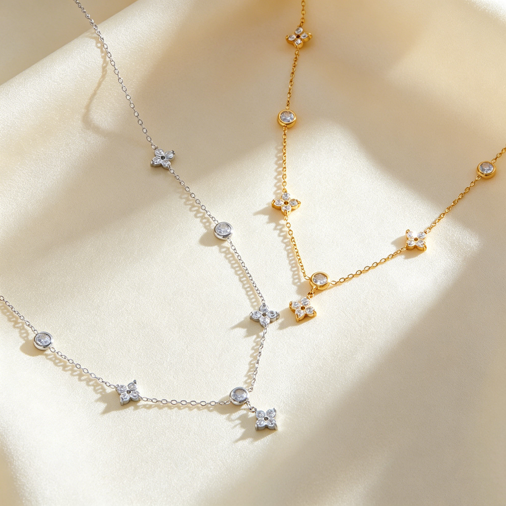 Clover Stardust Necklace