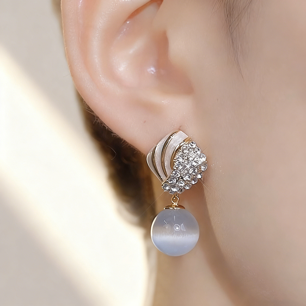Vintage Cat's Eye Stone Earrings