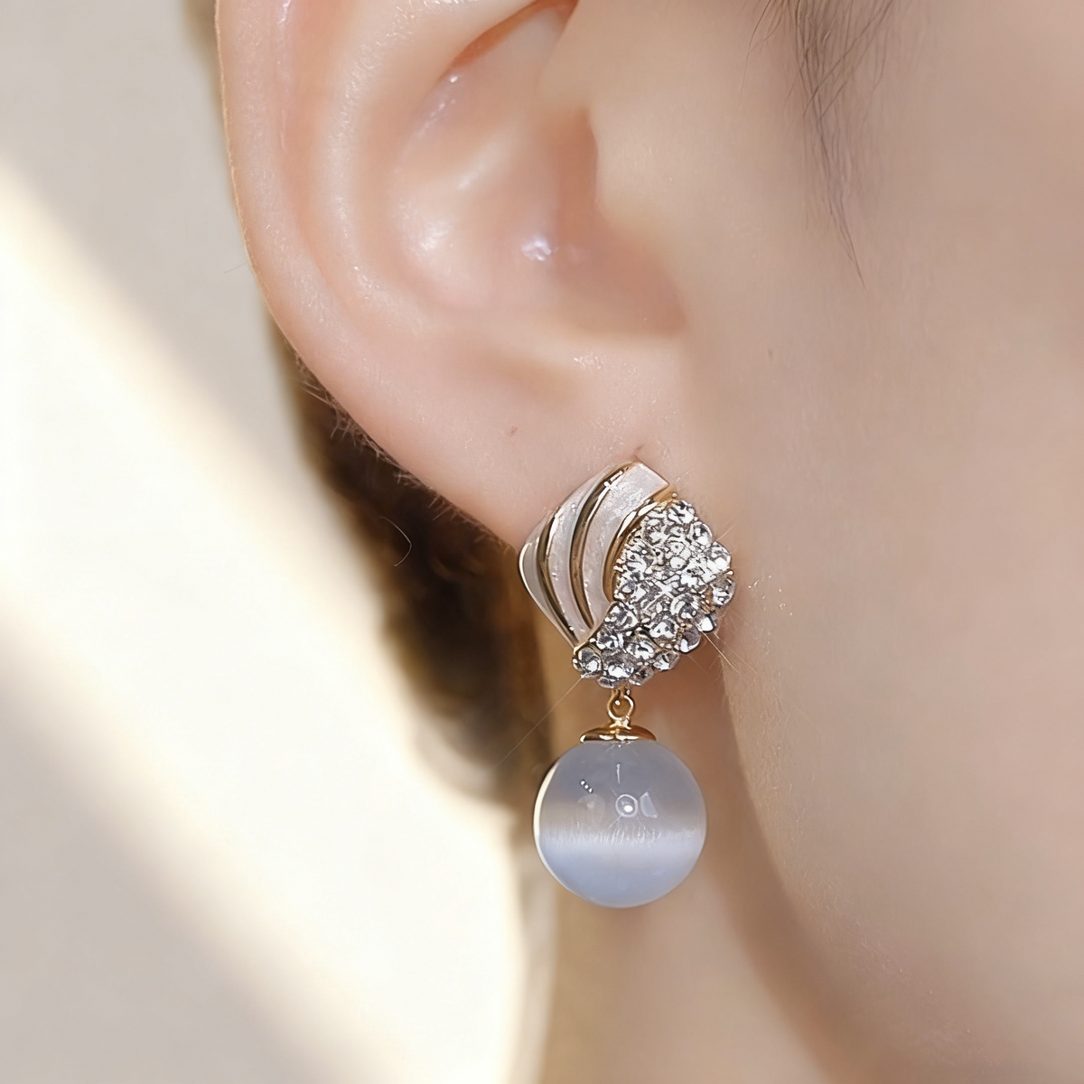 Vintage Cat's Eye Stone Earrings