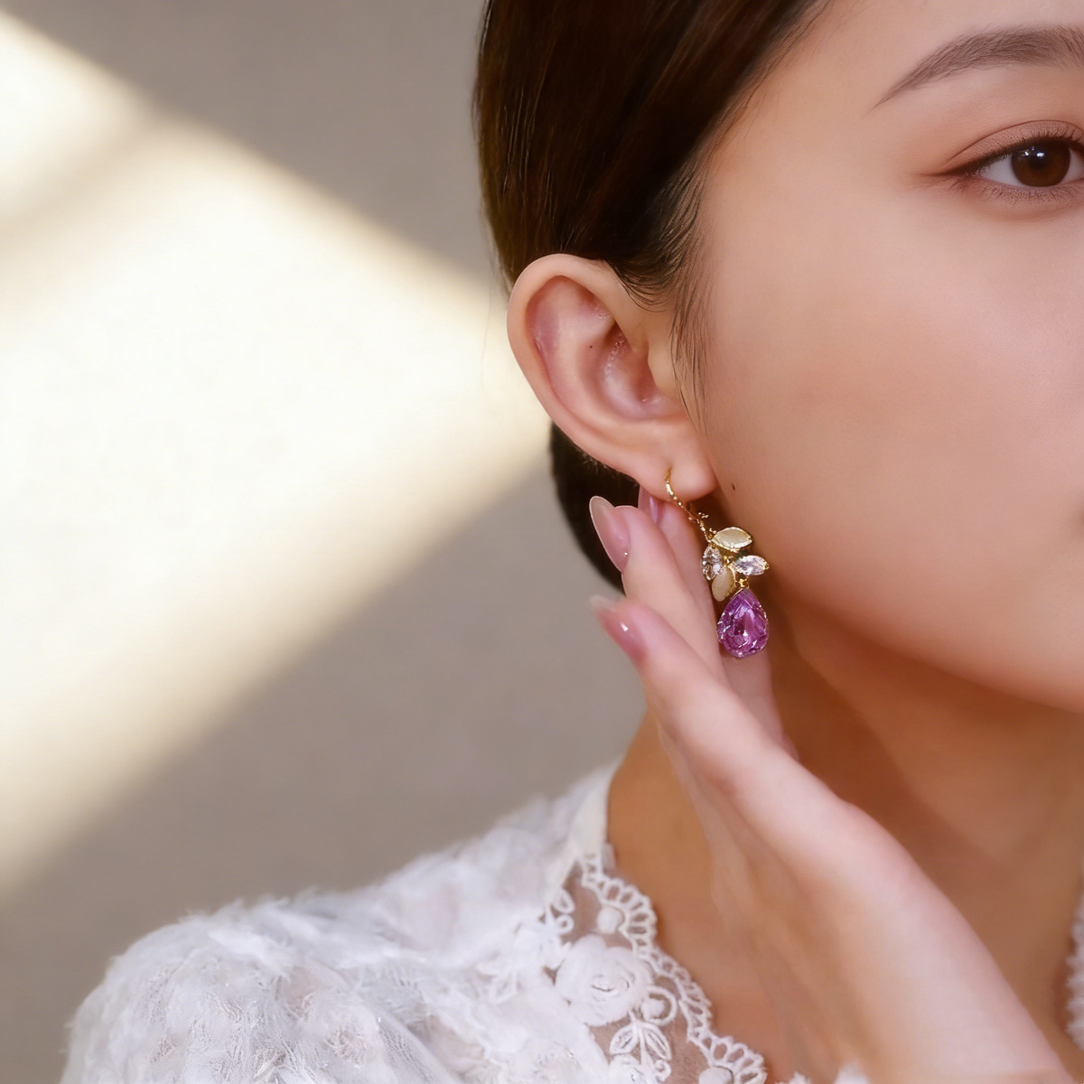 Leaf Teardrop Earrings