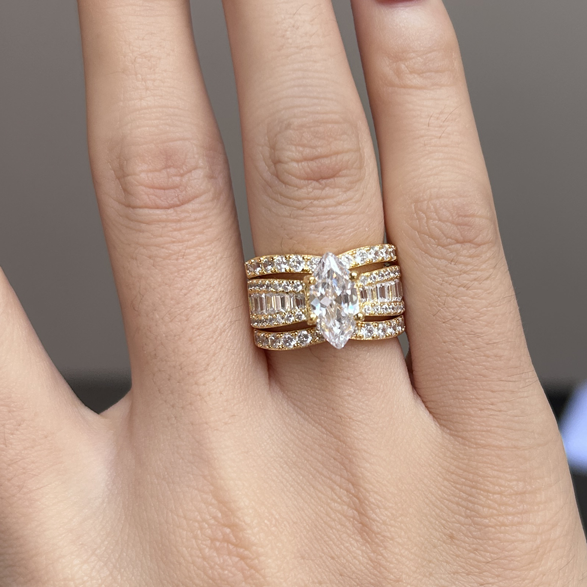 Verena – Crystal and Gold Accent Ring Set