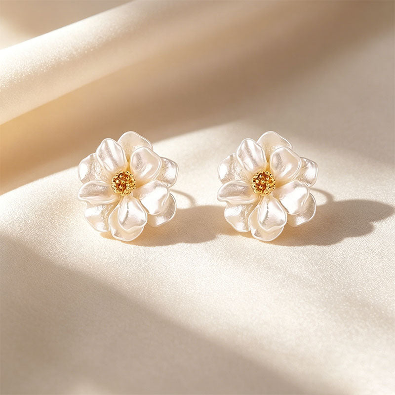 Elegant and Exquisite Floral Stud Earrings
