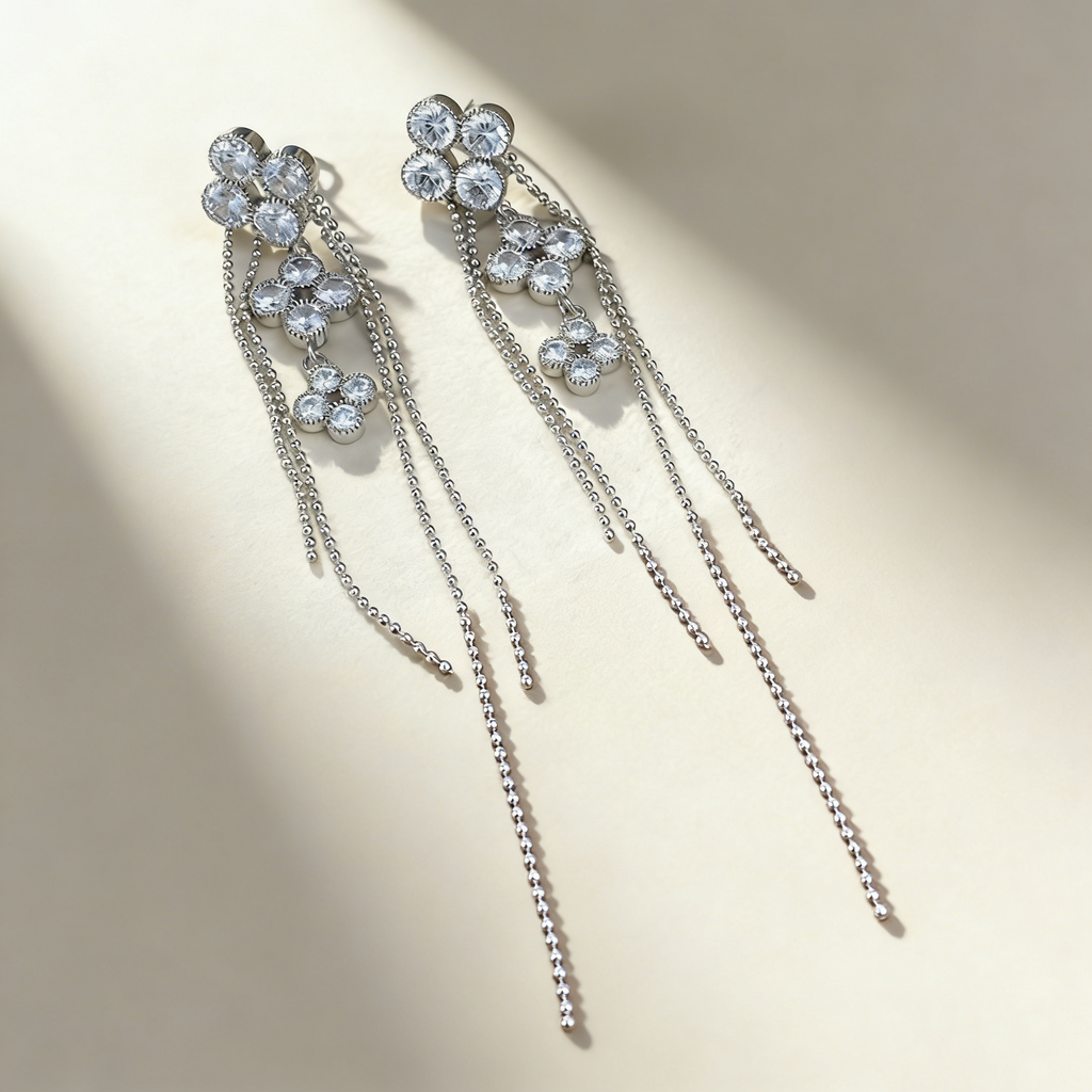 Four-Leaf Flower Tassel Earrings