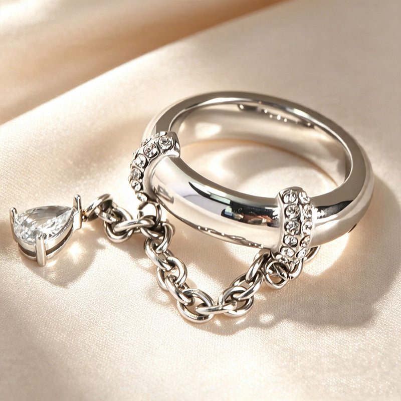 Paved Wide Chain Drop Ring