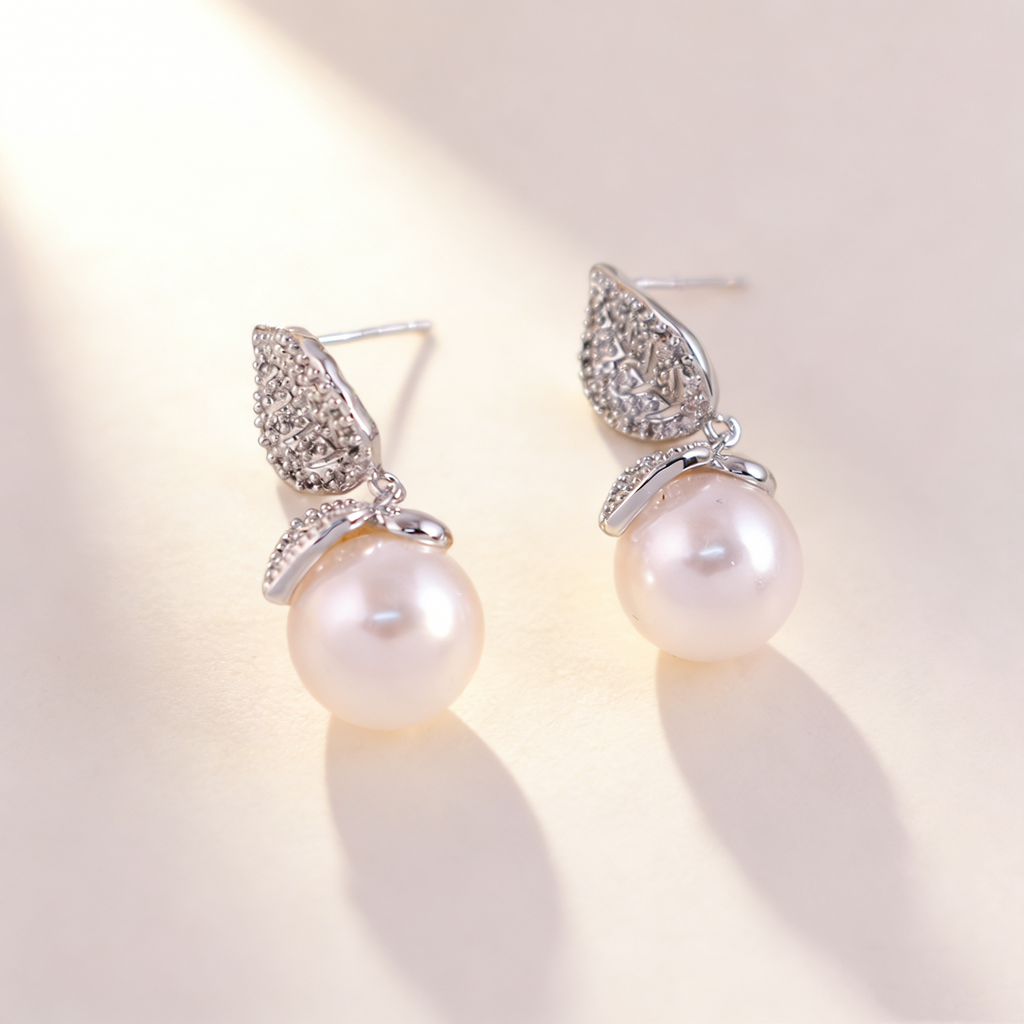 Leaf & Pearl Earrings