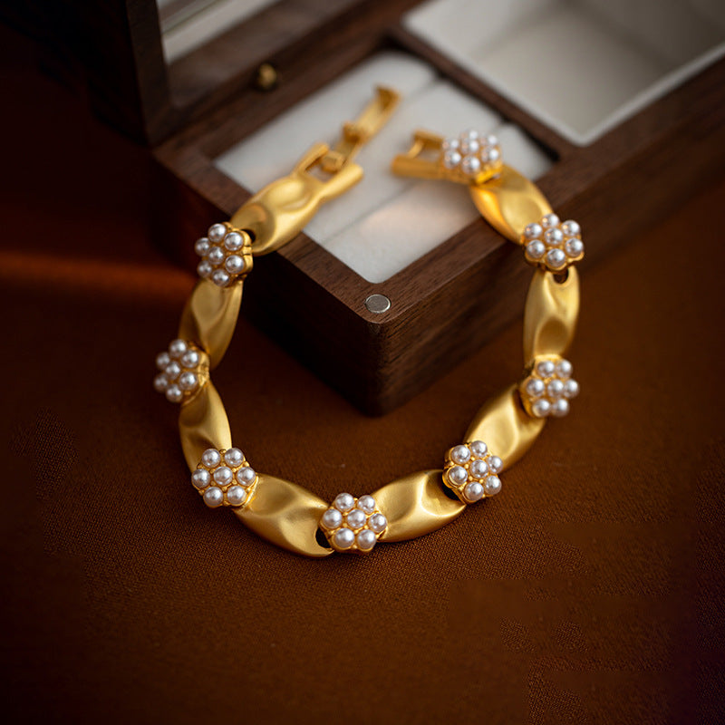 Small Pearl Flower Natural Freshwater Pearl Bracelet