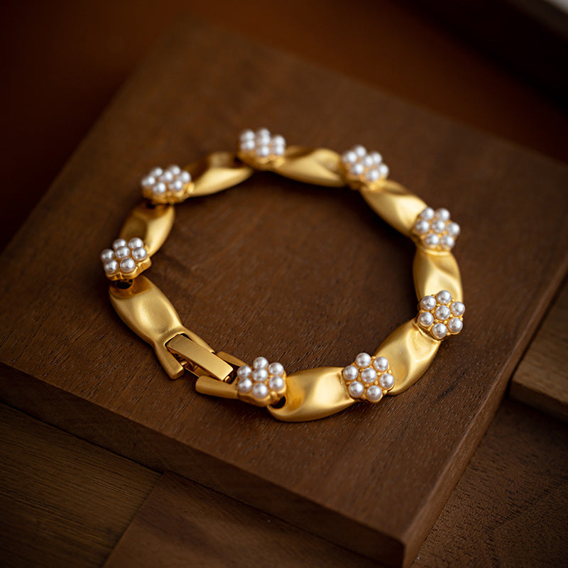 Small Pearl Flower Natural Freshwater Pearl Bracelet
