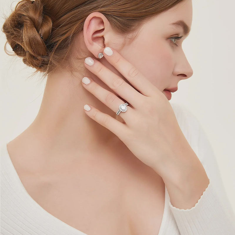 Classic Oval Center Stone Halo Stackable Ring Set