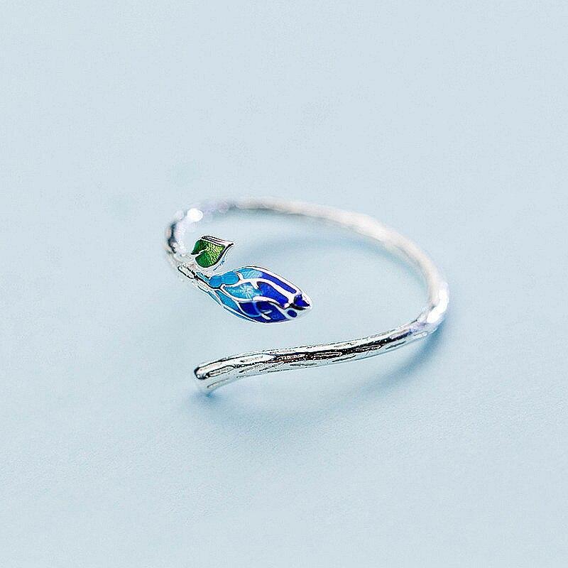 Green Vine Ring
