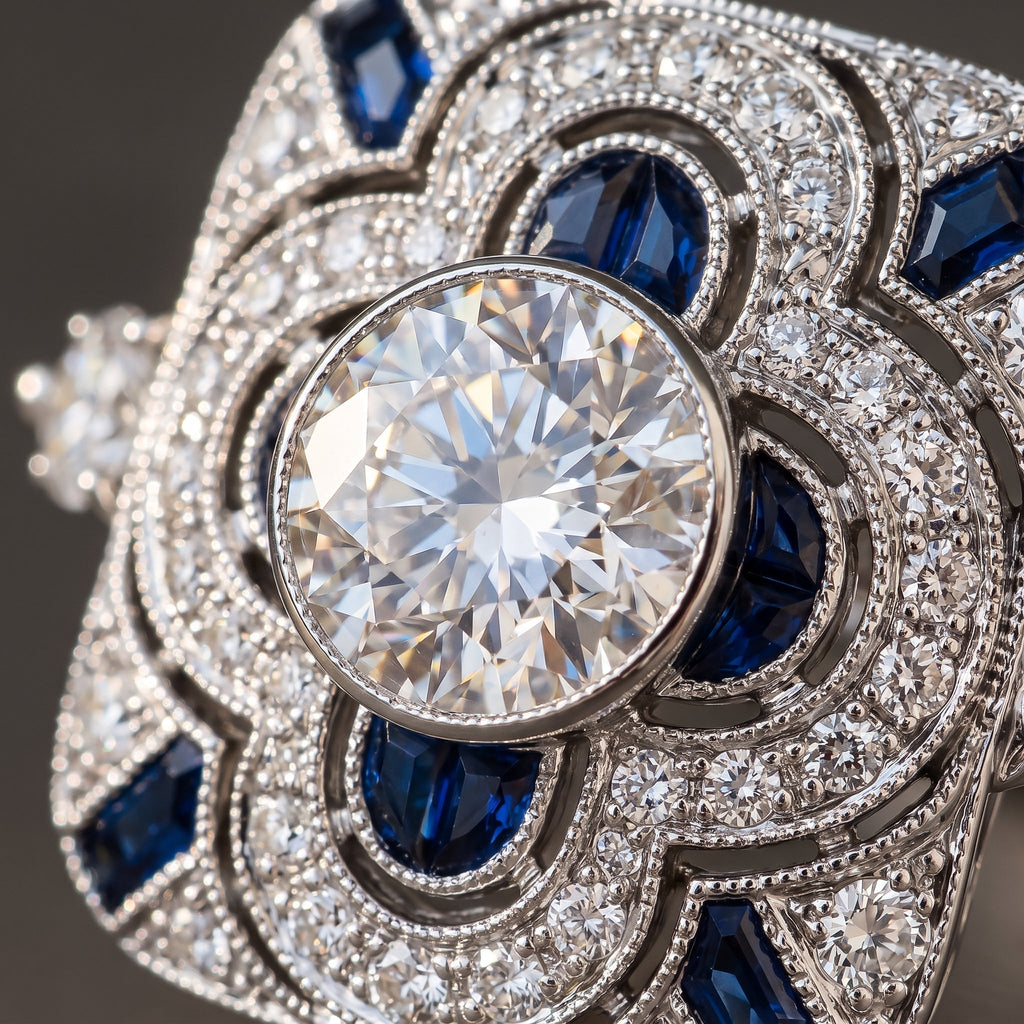 Ele White Gold Sapphire Ring