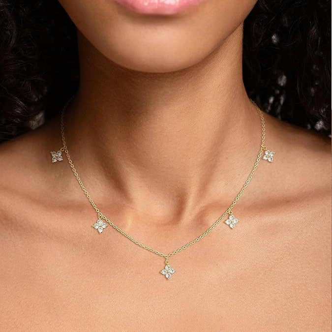 Étoile Clover Stardust Necklace