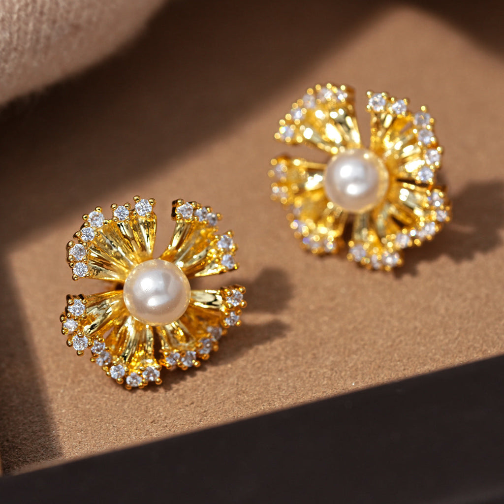 Minimalist Firework Pearl Stud Earrings