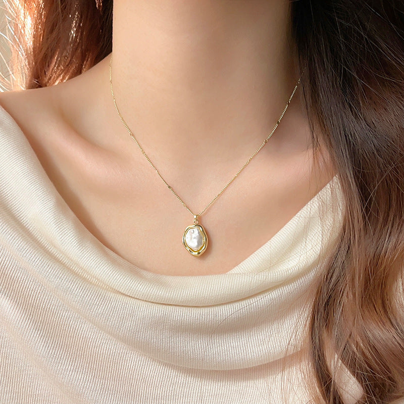 Elegance Baroque Pearl Pendant Necklace