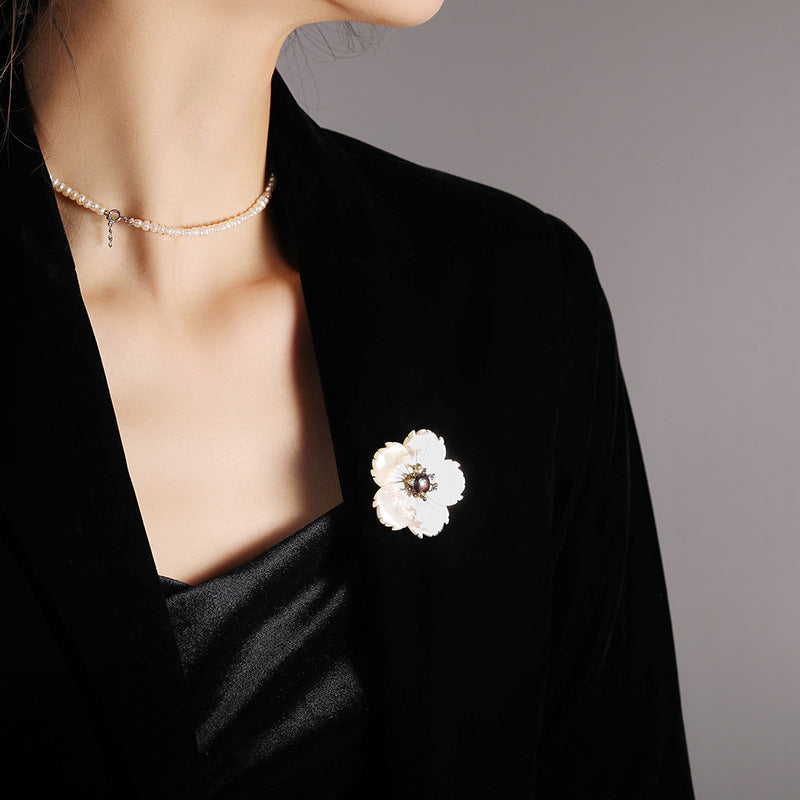 Natural Pearl Flower Brooch
