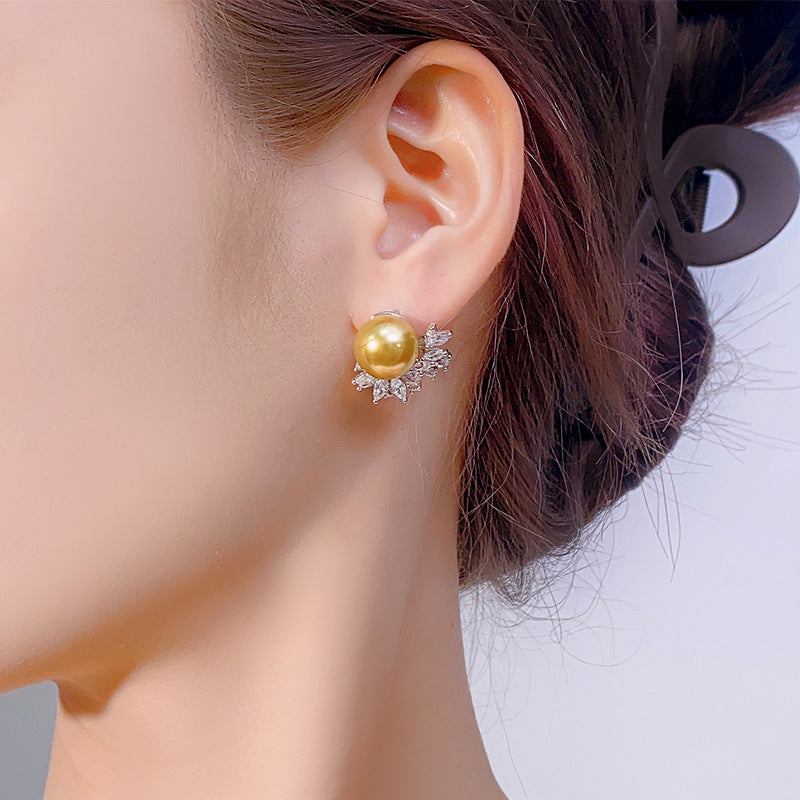 Elegant pearl earrings
