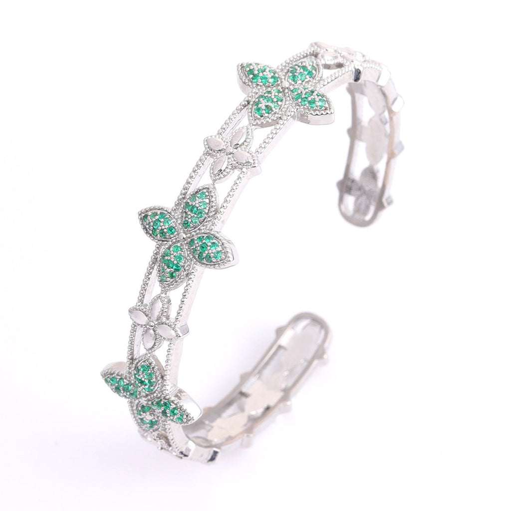 Four-Leaf Clover Open Bangle