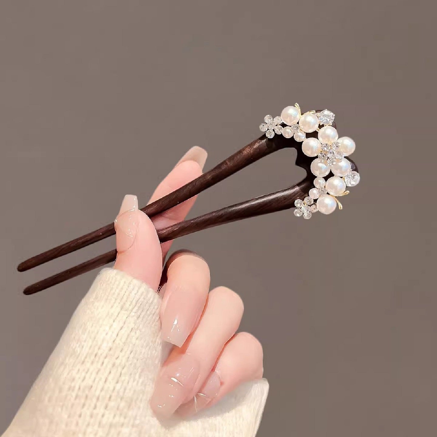 Elegant Ebony Hairpin