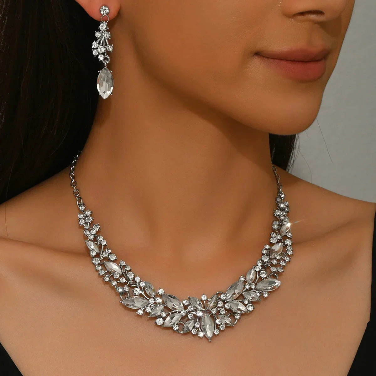 Vintage Crystal Necklace Earring Set