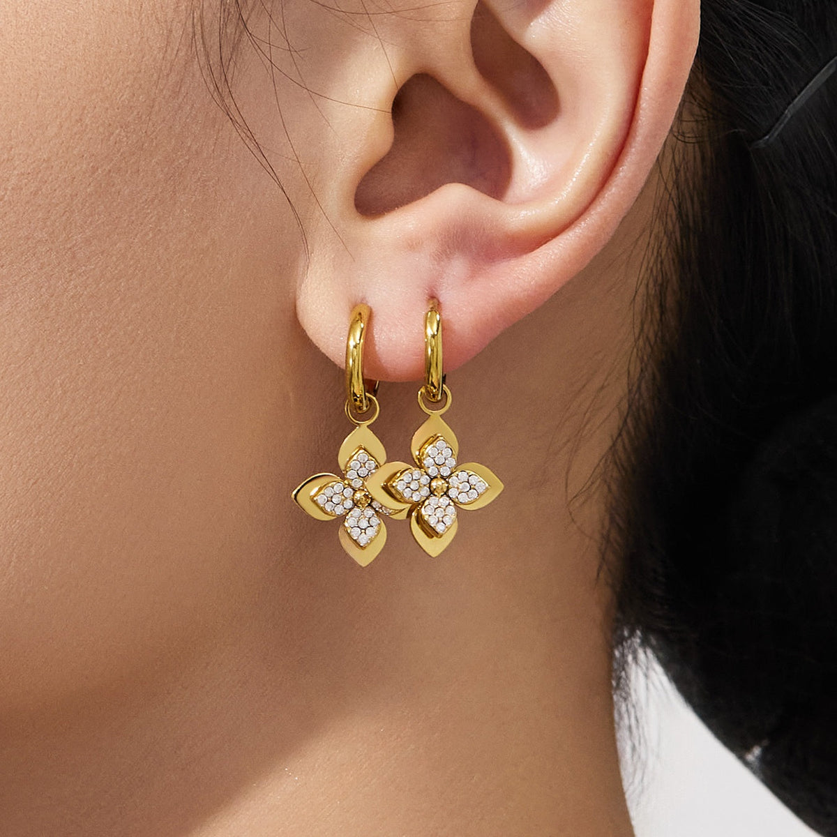 Minimalist Floral Jewelry Set