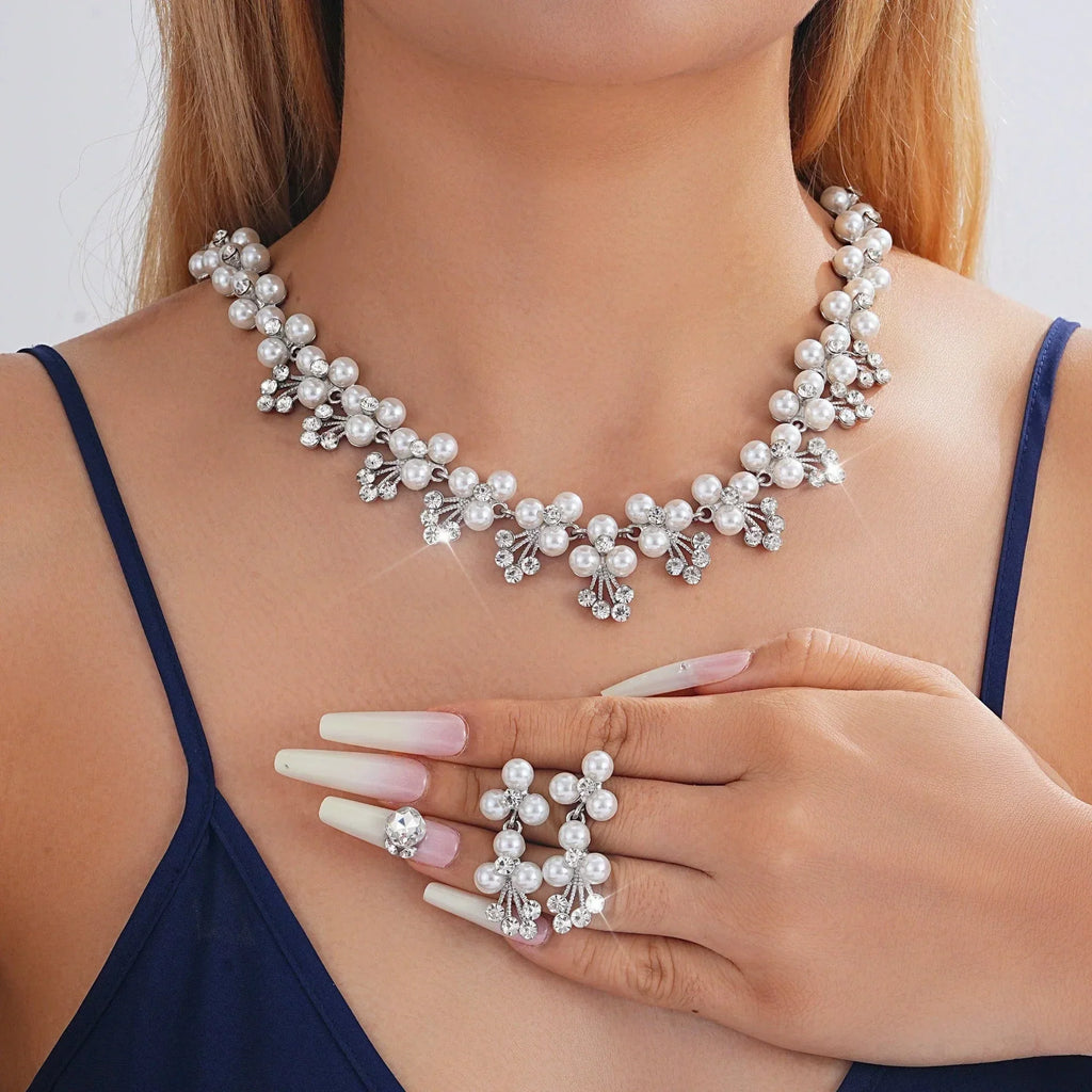 Teardrop Pearl Necklace Earring Set