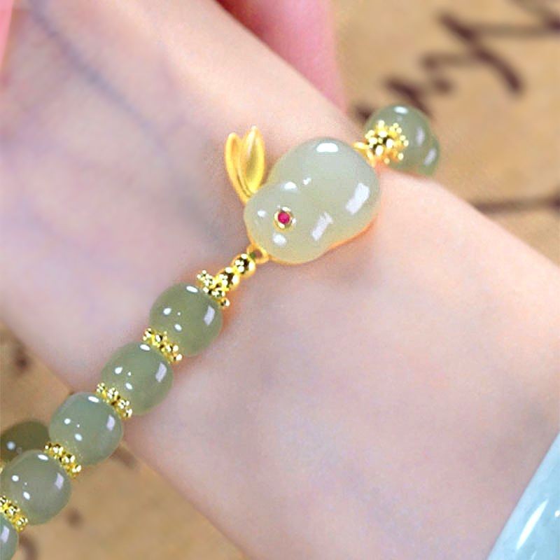 Adventure Bunny ? Emerald Jade stone bracelet