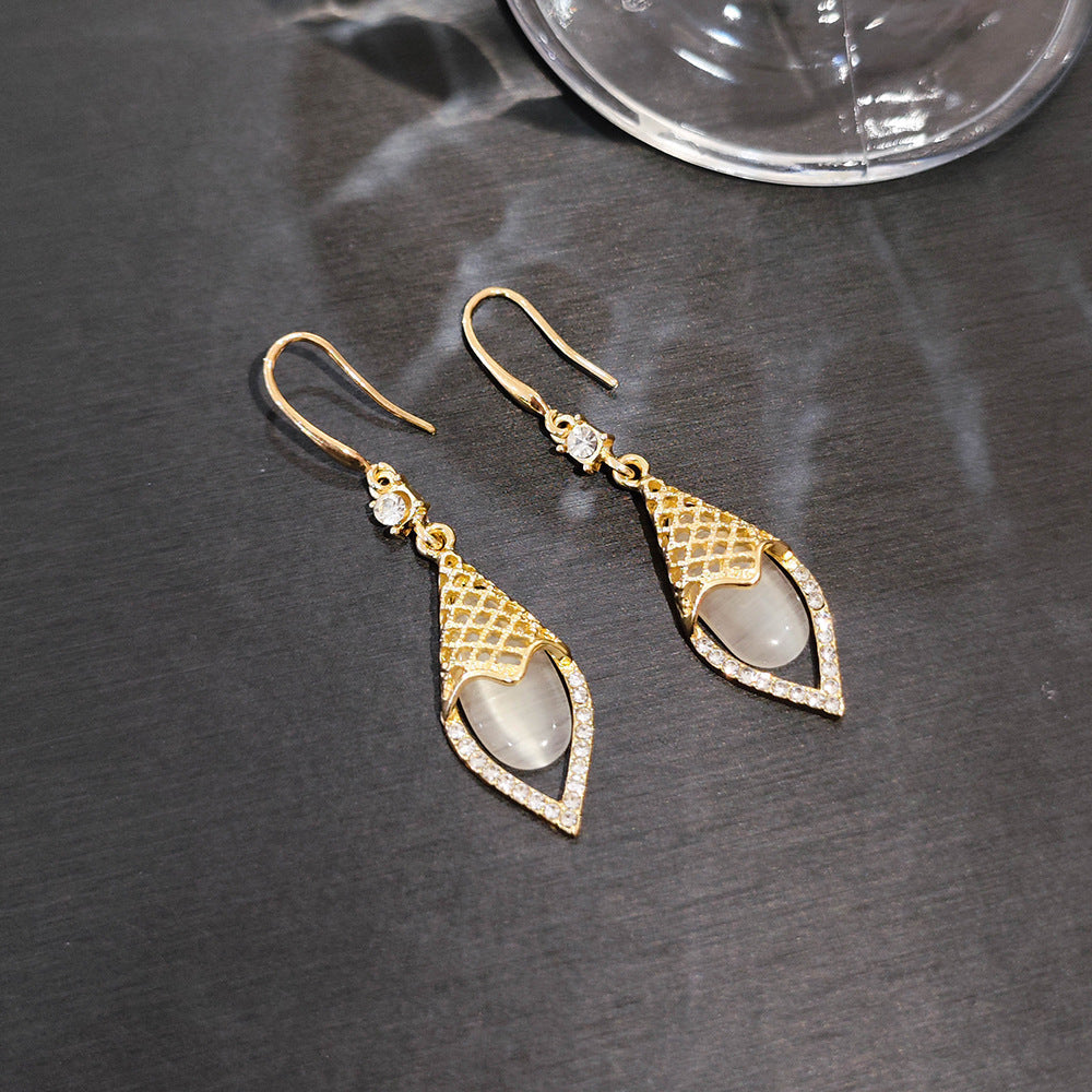 Elegant Rhombus Teardrop Earrings