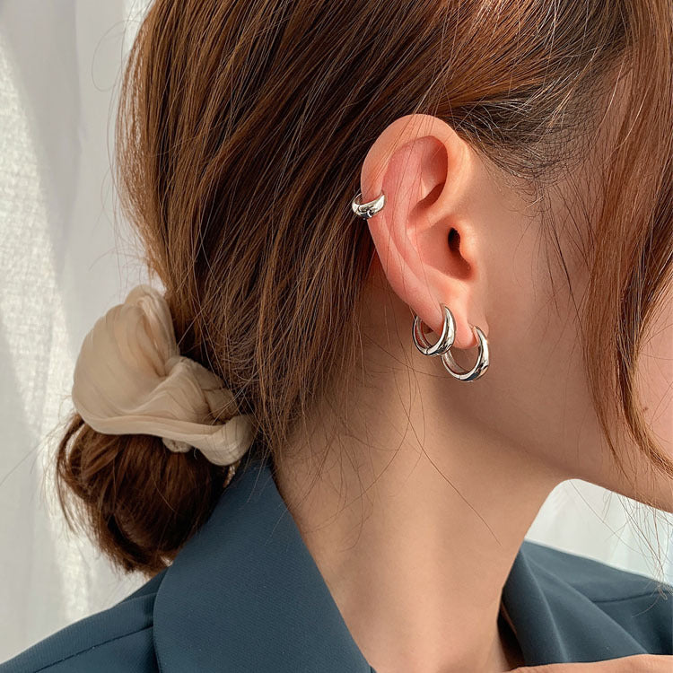 Minimal Polished Thick Hoop Earrings