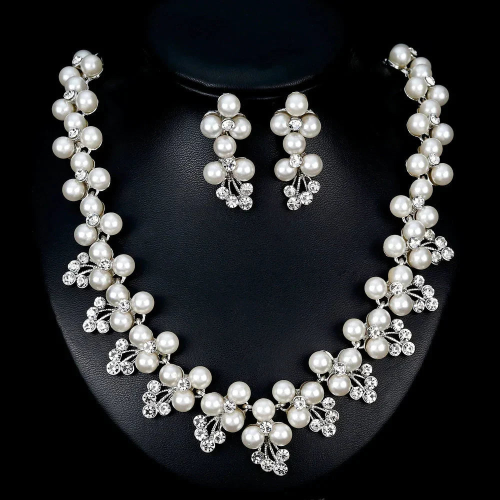 Teardrop Pearl Necklace Earring Set