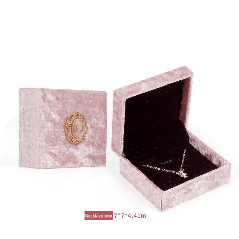 Velvet-Relief Style Jewelry Box
