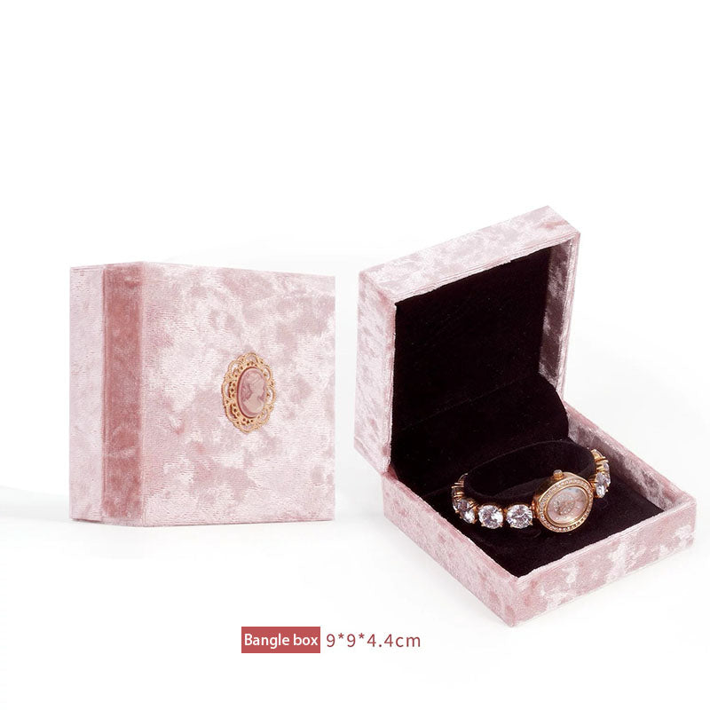 Velvet-Relief Style Jewelry Box