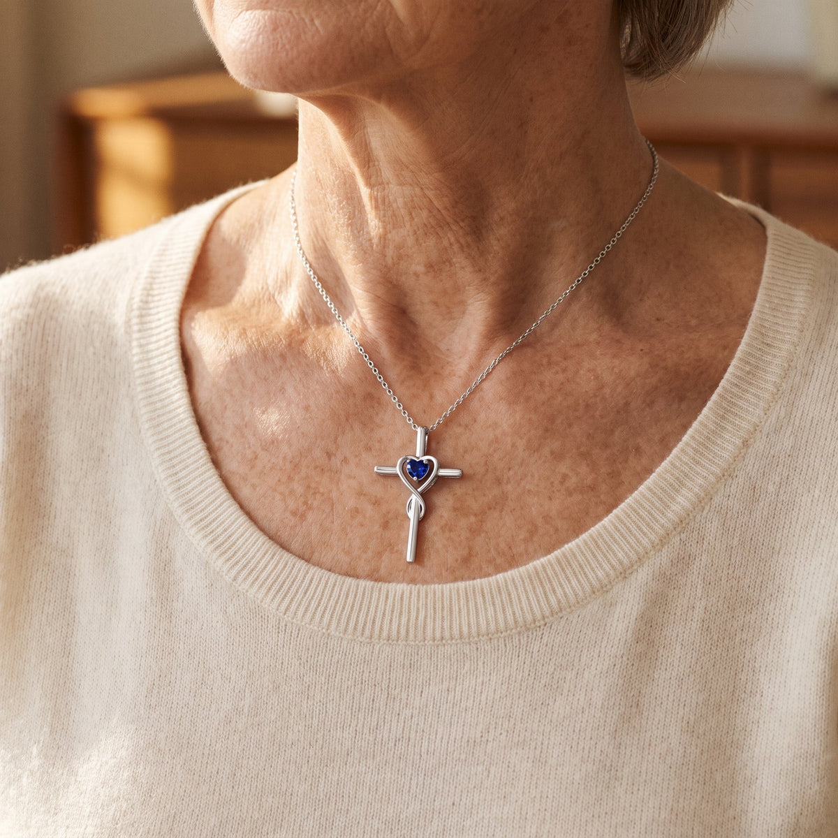 Hope White Gold Sapphire Necklace