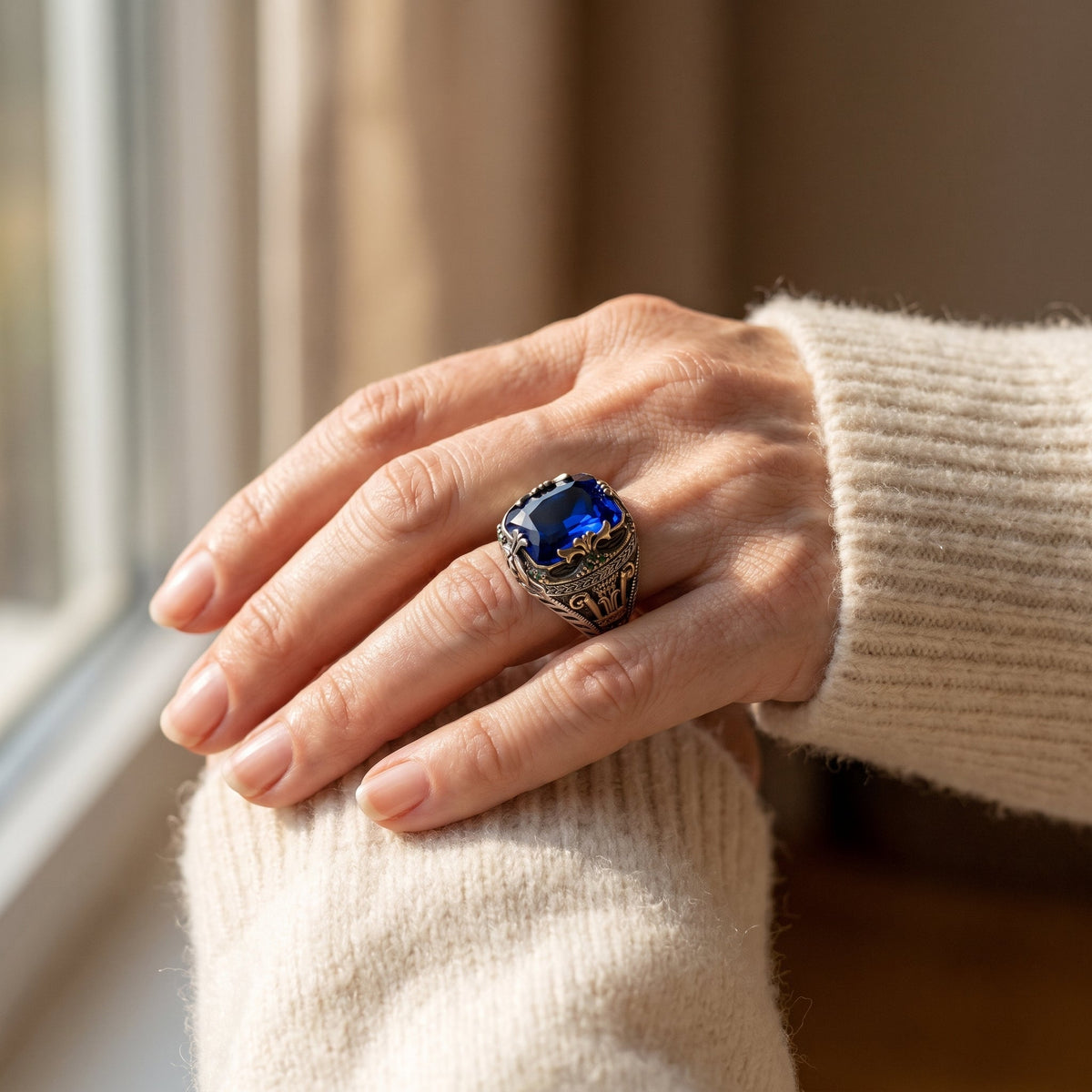 Klara Sapphire Ring