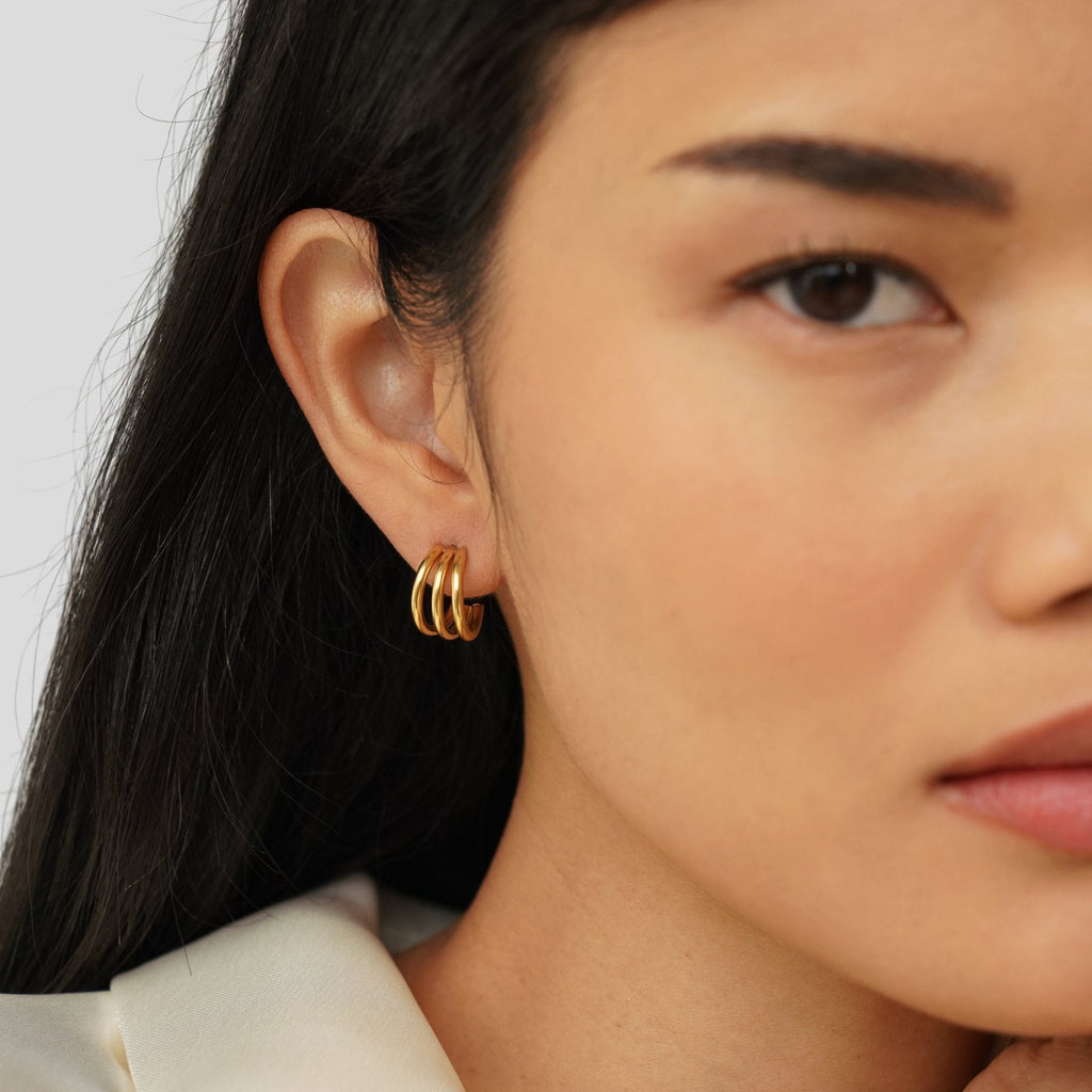 Helene – Textured Gold-Plated Mini Criolle.